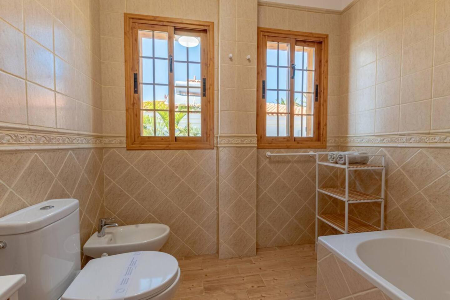Villa Luna With Heated Pool Puerto de Santiago  Dış mekan fotoğraf
